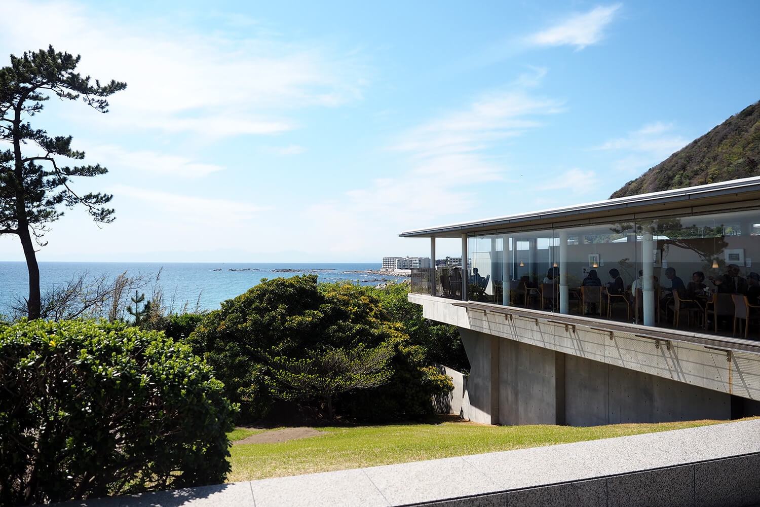 葉山町 優しい空気が漂う古民家 Engawa Cafe Space と周辺散策 トンカチワークス